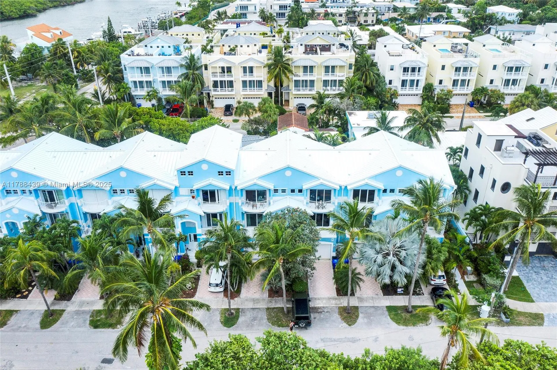 381 Franklin Street Hollywood FL 33019