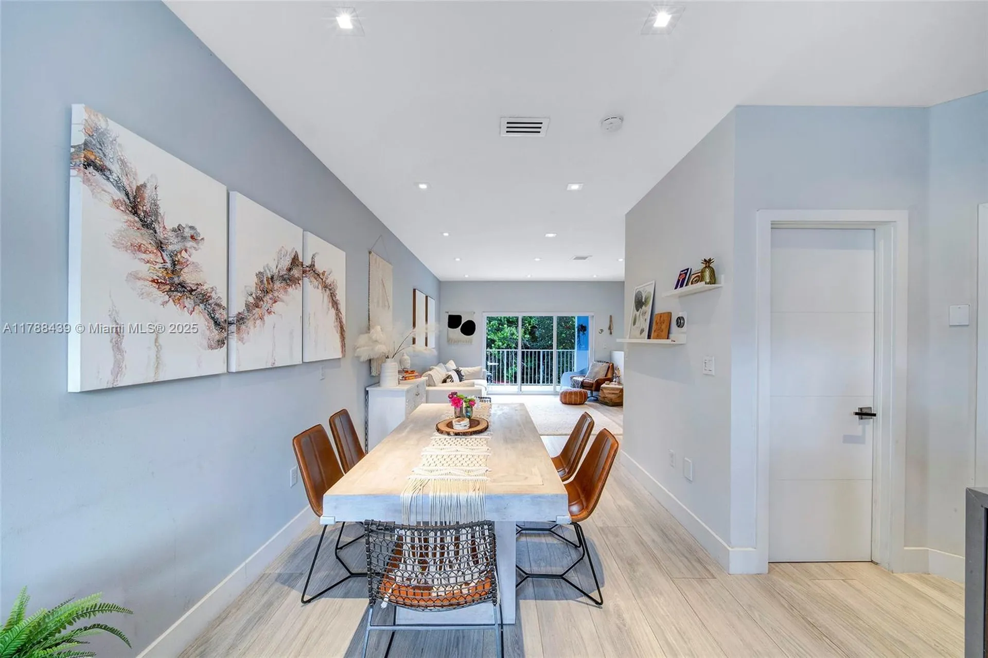 381 Franklin Street Hollywood FL 33019