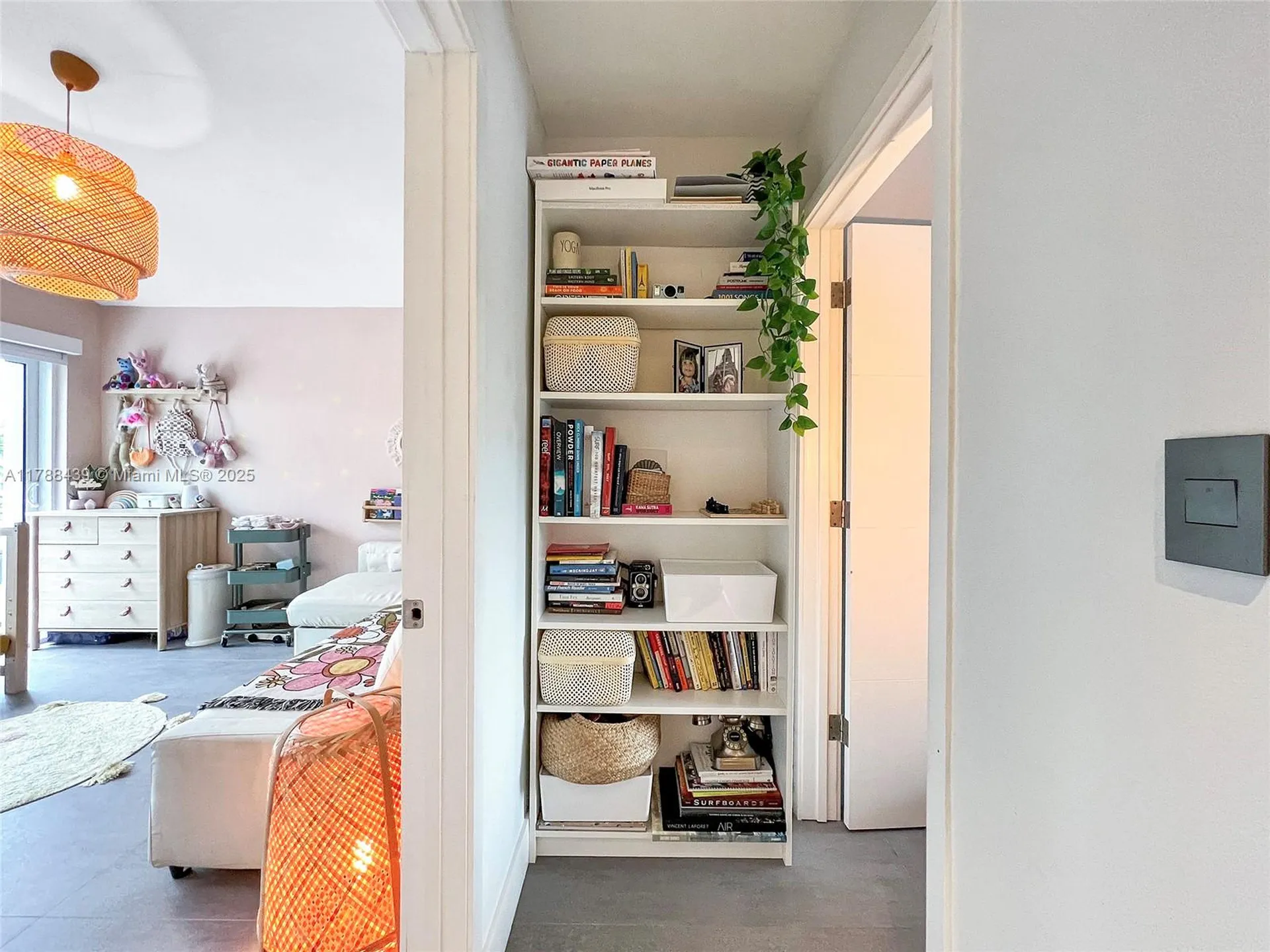 381 Franklin Street Hollywood FL 33019