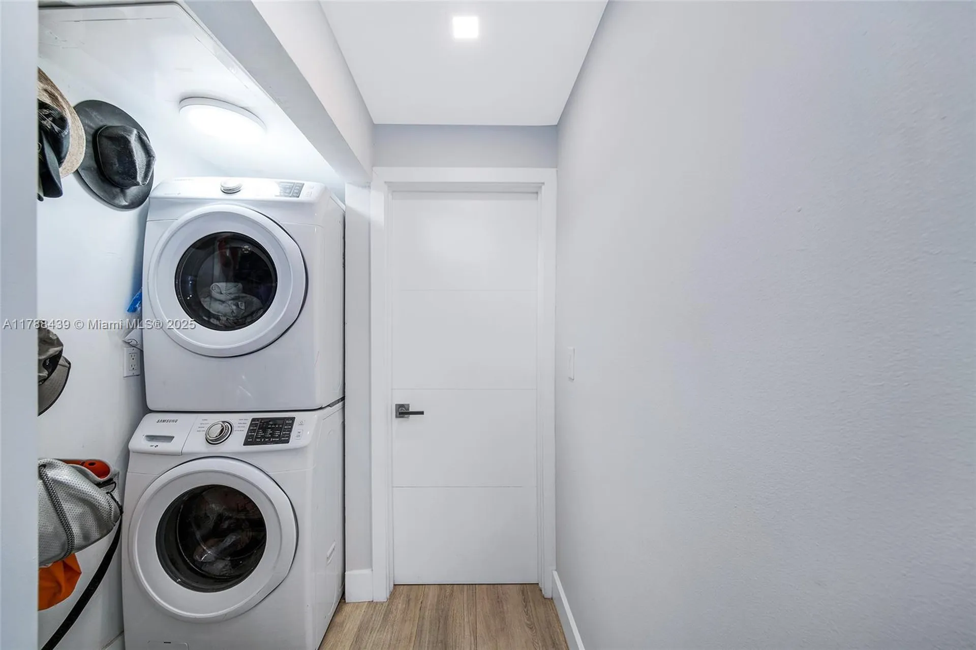 381 Franklin Street Hollywood FL 33019