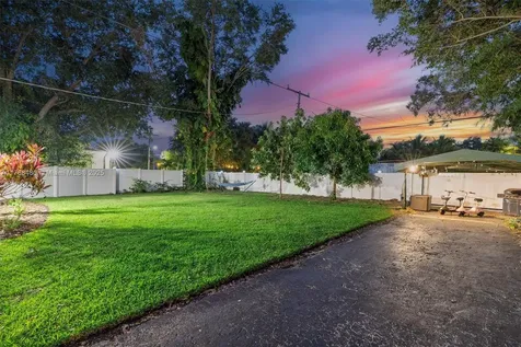 558 NE 94th Street Miami Shores FL 33138