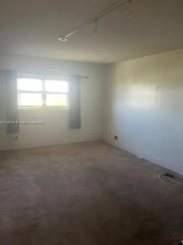 800 NE 195th Street Miami FL 33179