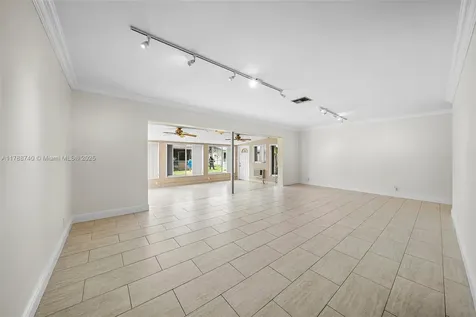 1106 NE 3rd Street Hallandale Beach FL 33009
