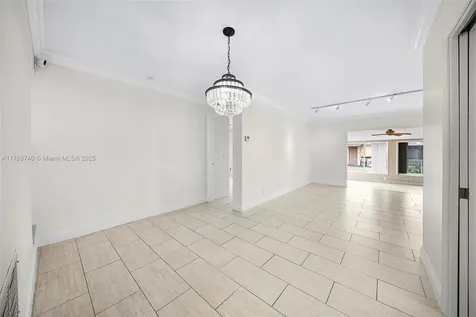 1106 NE 3rd Street Hallandale Beach FL 33009