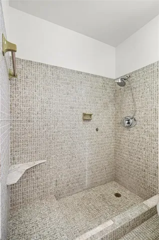 1106 NE 3rd Street Hallandale Beach FL 33009