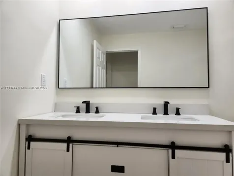 9771 SW 216th Terrace Cutler Bay FL 33190