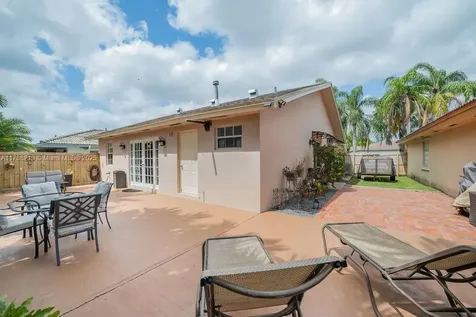 16917 SW 146th Court Miami FL 33177