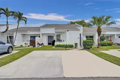 236 Par Drive Royal Palm Beach FL 33411