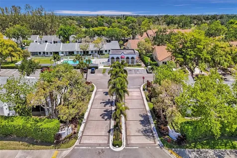 236 Par Drive Royal Palm Beach FL 33411