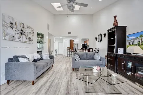 236 Par Drive Royal Palm Beach FL 33411