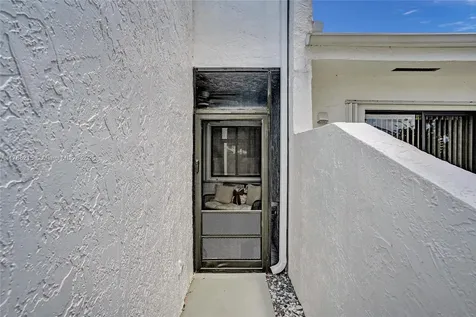 236 Par Drive Royal Palm Beach FL 33411