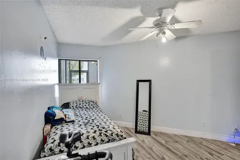 236 Par Drive Royal Palm Beach FL 33411