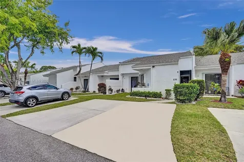 236 Par Drive Royal Palm Beach FL 33411