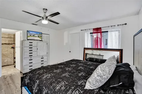 236 Par Drive Royal Palm Beach FL 33411