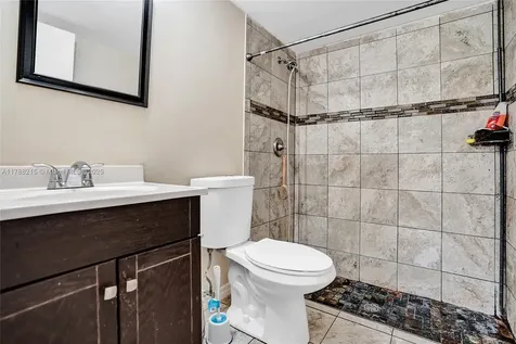 236 Par Drive Royal Palm Beach FL 33411