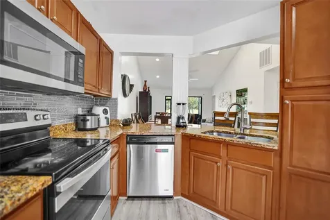 236 Par Drive Royal Palm Beach FL 33411