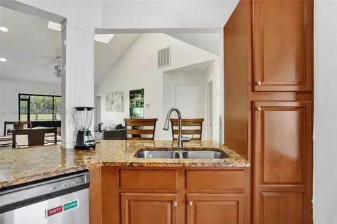 236 Par Drive Royal Palm Beach FL 33411