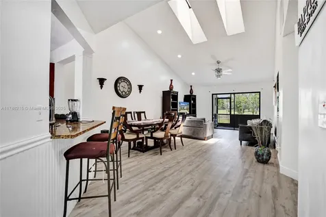 236 Par Drive Royal Palm Beach FL 33411