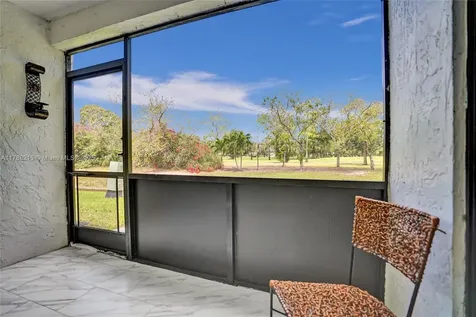 236 Par Drive Royal Palm Beach FL 33411