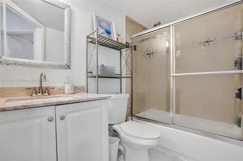 236 Par Drive Royal Palm Beach FL 33411