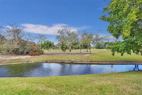 236 Par Drive Royal Palm Beach FL 33411