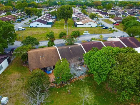 5229 SW 139th Court Miami FL 33175