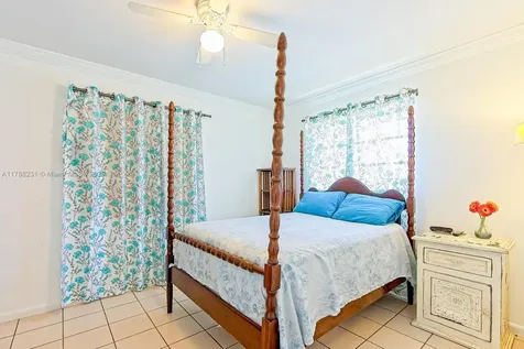 15830 SW 101st Avenue Miami FL 33157