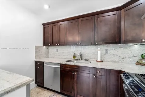 6931 SW 108th Avenue Miami FL 33173