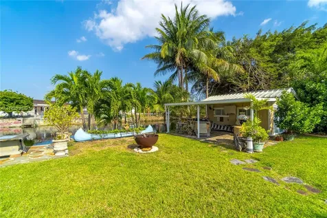 6931 SW 108th Avenue Miami FL 33173