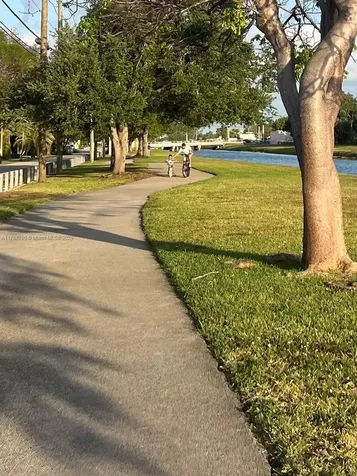 6931 SW 108th Avenue Miami FL 33173