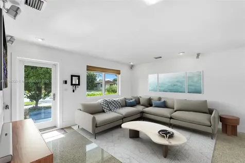 6931 SW 108th Avenue Miami FL 33173
