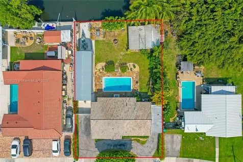 6931 SW 108th Avenue Miami FL 33173