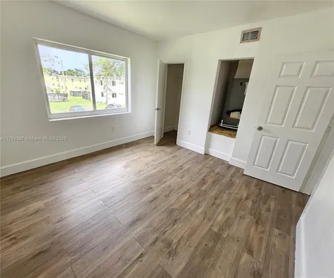 450 NW 84th Street Miami FL 33150