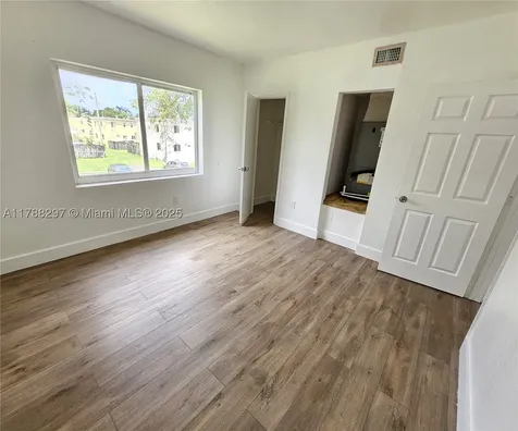 450 NW 84th Street Miami FL 33150