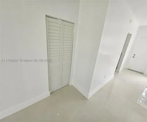 450 NW 84th Street Miami FL 33150