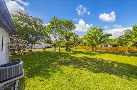 1000 Plover Avenue Miami Springs FL 33166
