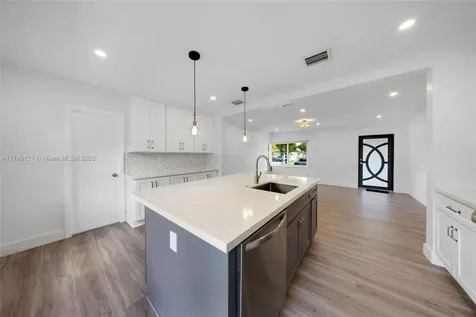 1000 Plover Avenue Miami Springs FL 33166