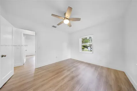 1000 Plover Avenue Miami Springs FL 33166