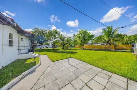 1000 Plover Avenue Miami Springs FL 33166