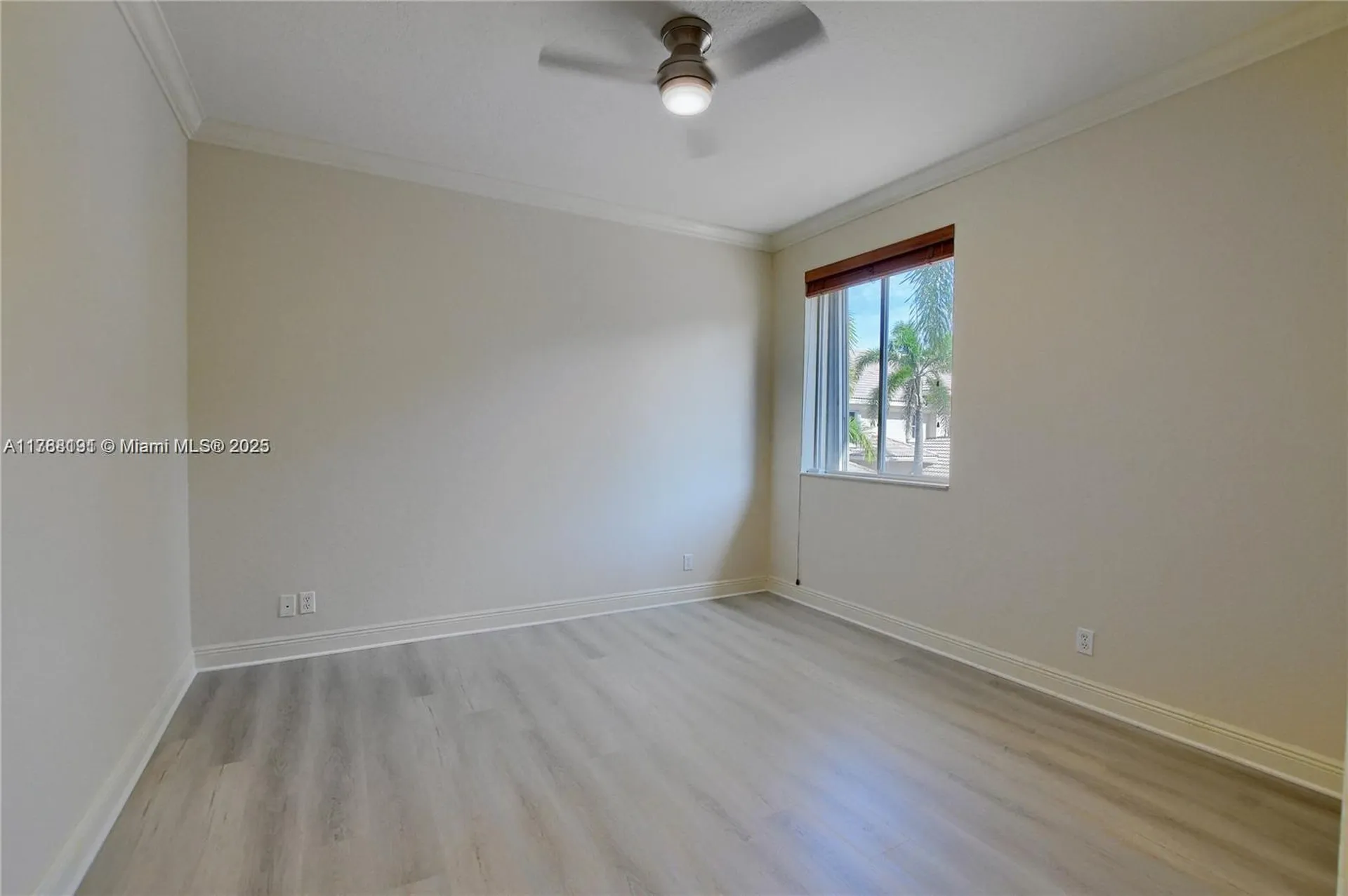 23 Royal Palm Way Boca Raton FL 33432