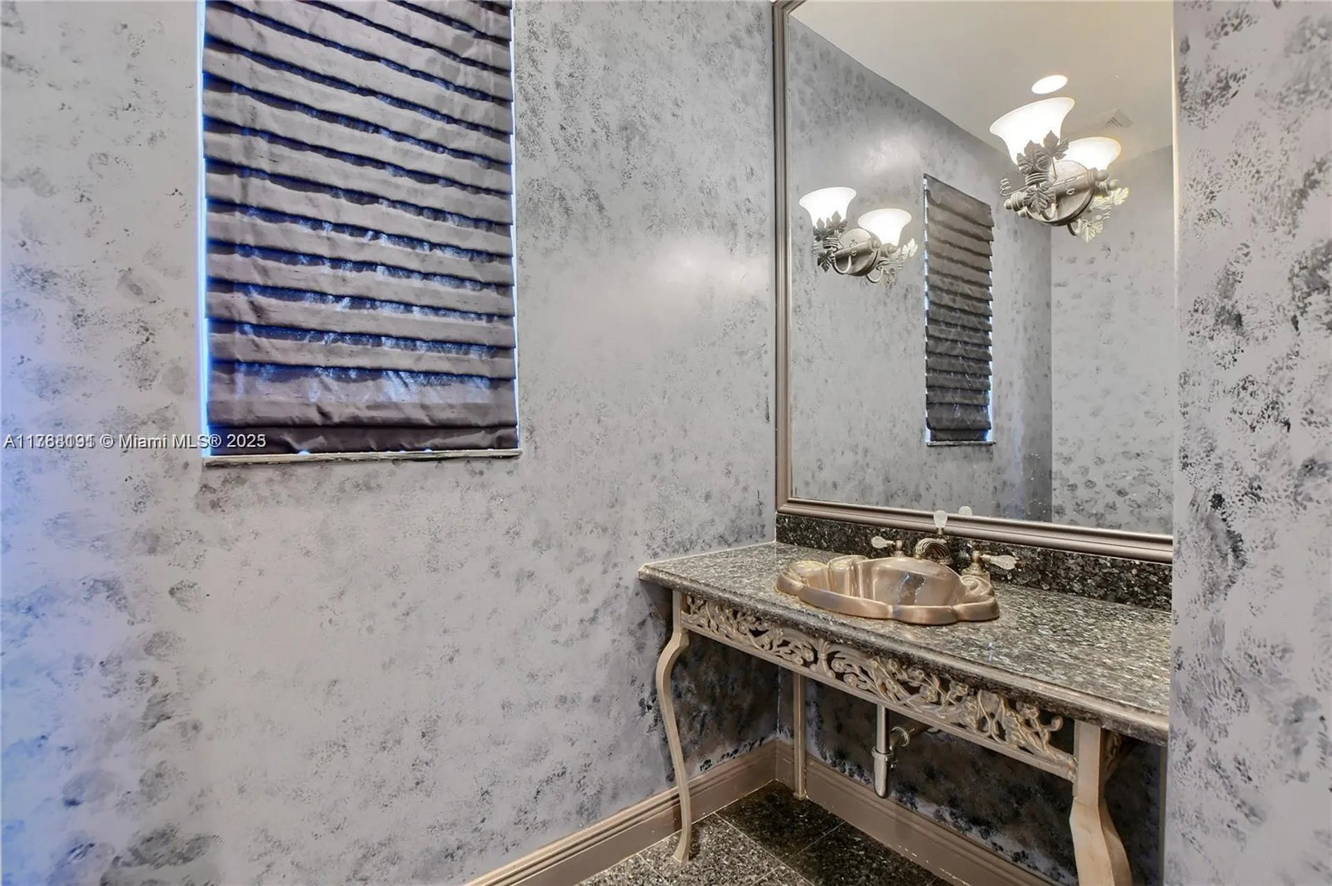 23 Royal Palm Way Boca Raton FL 33432