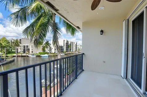 23 Royal Palm Way Boca Raton FL 33432