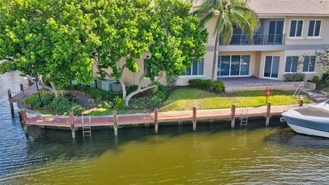 23 Royal Palm Way Boca Raton FL 33432