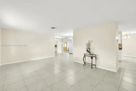 1171 NW 88th Way Plantation FL 33322