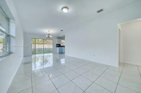 20026 SW 122nd Avenue Miami FL 33177