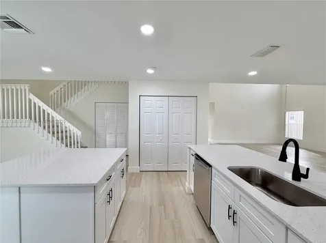 9525 NW 9th Court Plantation FL 33324