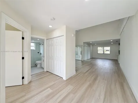 9525 NW 9th Court Plantation FL 33324