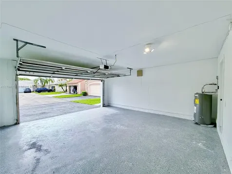 9525 NW 9th Court Plantation FL 33324