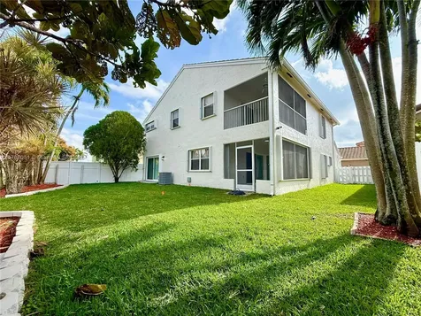 9525 NW 9th Court Plantation FL 33324
