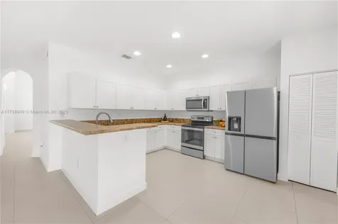 9369 SW 224th Terrace Cutler Bay FL 33190